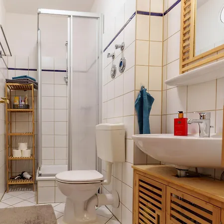 Beliebt Zentrales & Ruhiges Innenstadtapartment * Halle (Saale)
