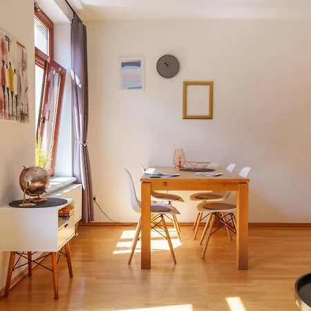 Beliebt Zentrales & Ruhiges Innenstadtapartment Apartamento